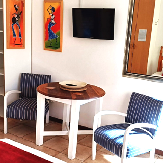 Periwinkle : Seating